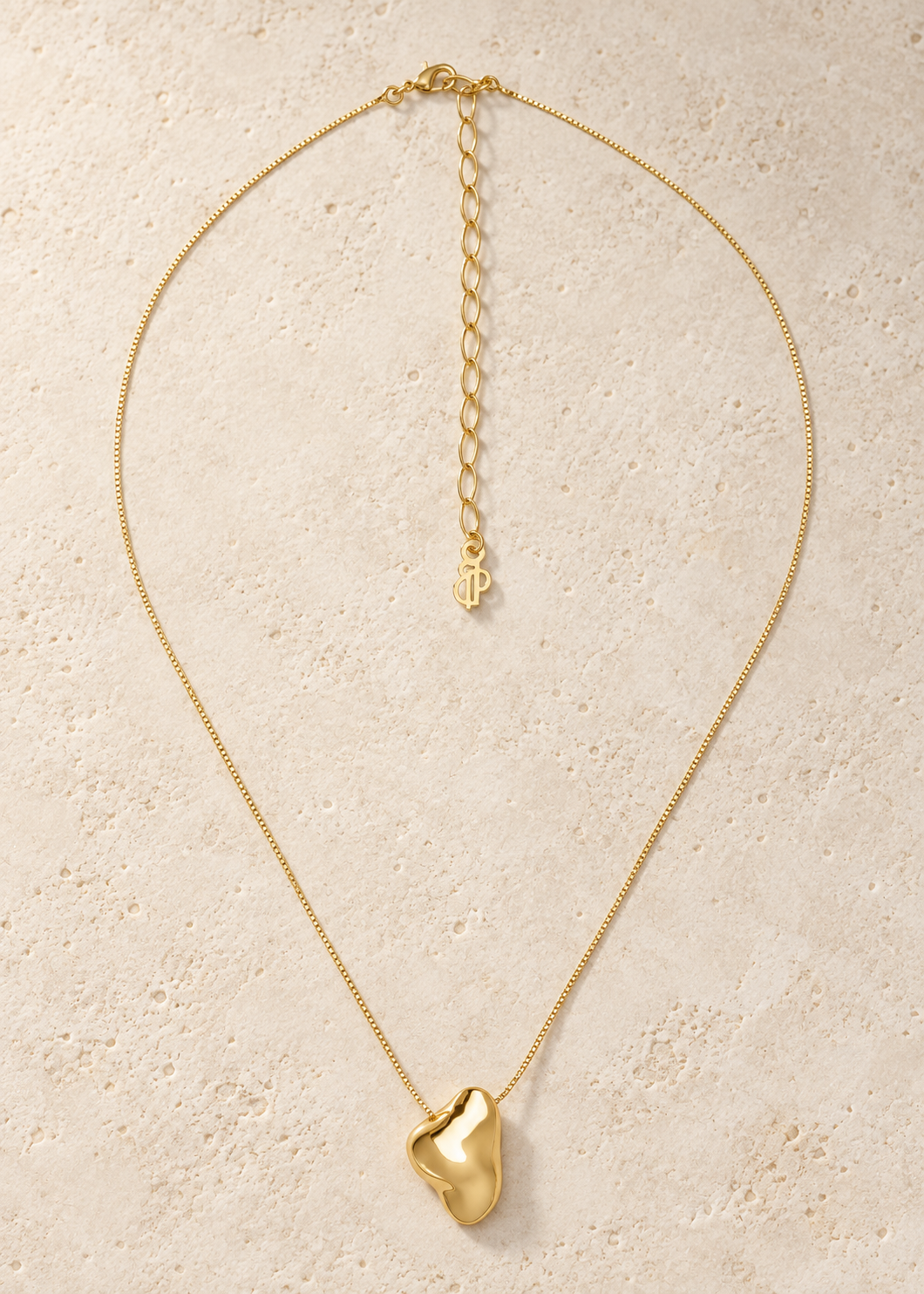 Petite Form Pendant Necklace — Gold