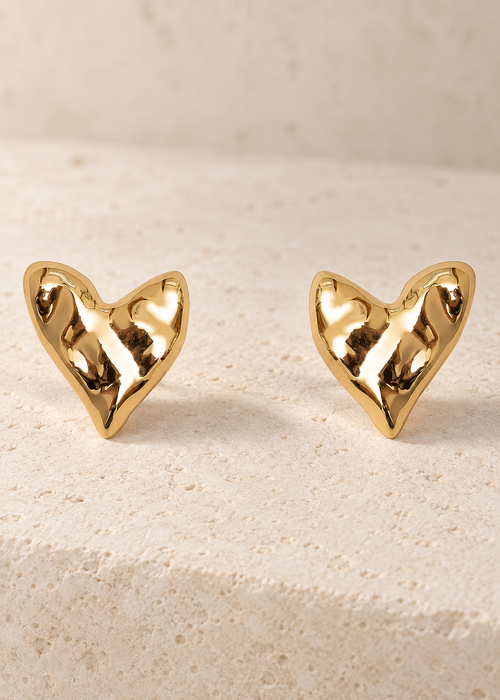 Amora Heart Earrings — Gold