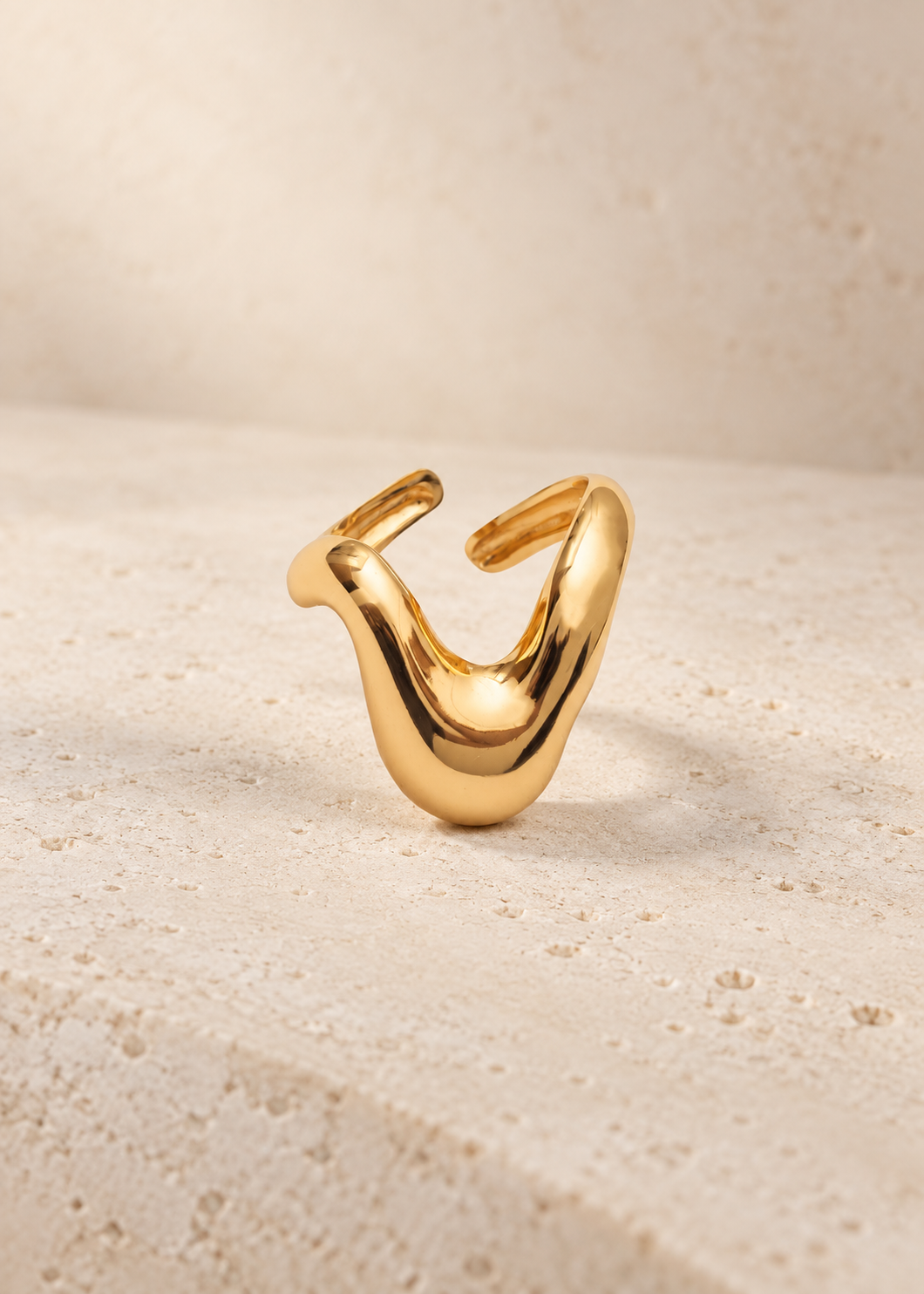 Freeform Tide Ring — Gold