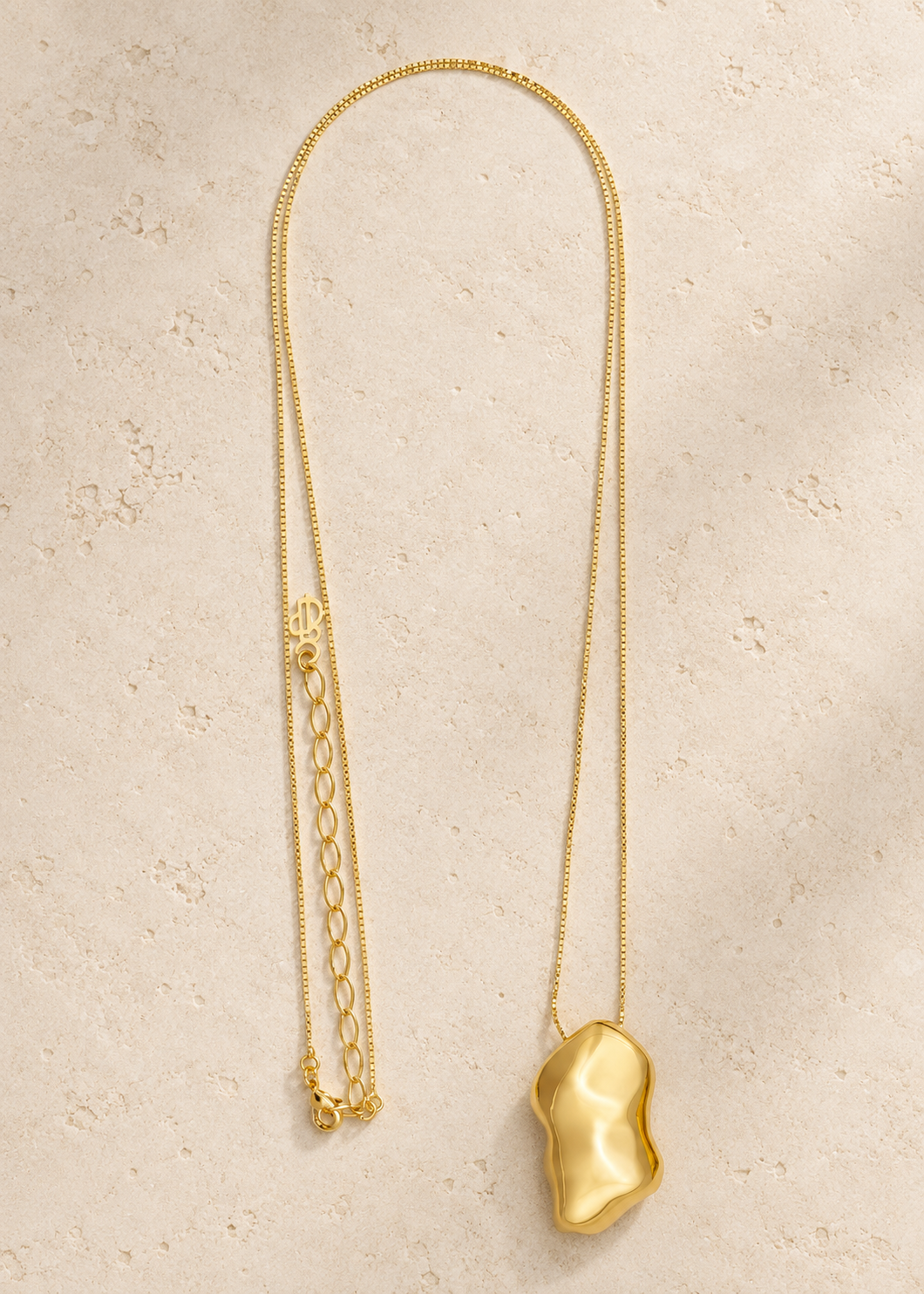 Long Form Pendant Necklace — Gold