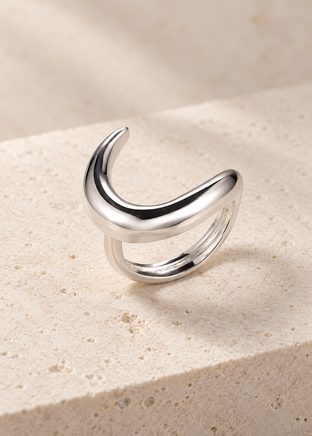 Luna Crescent Ring — Silver